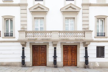 facade with guns