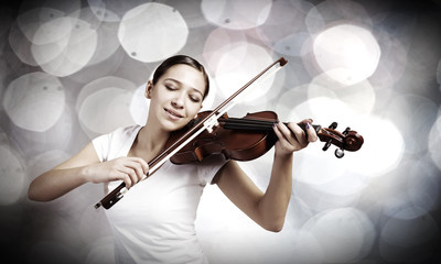 Fototapeta premium Girl violinist
