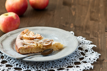 Apple pie on the wooden backgraund