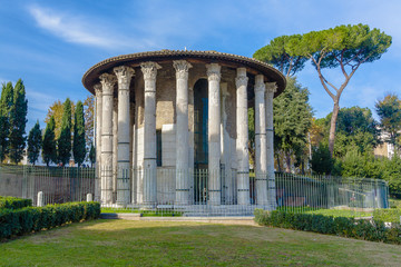Fototapeta na wymiar Temple of Hercules Victor. Rome