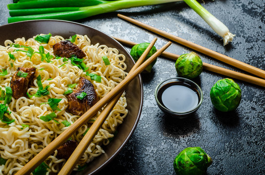 Asian chicken noodles salad