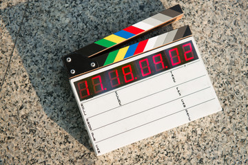 Digital clapper board