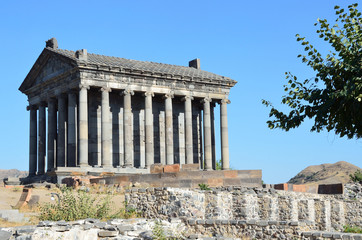 Армения, языческий храм Солнца в Гарни, I век
