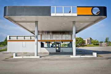 Bankrupt Gas Station Convenience Store