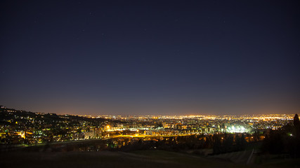 Fototapeta na wymiar Night view from the hills of Bologna