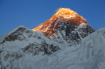 Picturesque Everest peak (8848 m) at sunset.