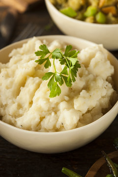 Homemade Creamy Mashed Potatoes