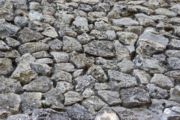 Old  Boulder Wall
