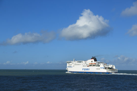 Bateau Ferry Port de Calais
