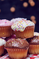 Christmas cupcakes, different colors