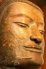 Buddha head