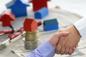 Vertragsabschluss mit Handschlag