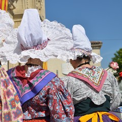 TRADITIONS PROVENCALES