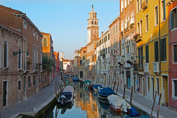 Fototapeta na wymiar Venice - Fondamenta Giardini street in the morning