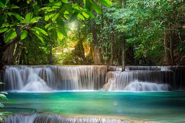 Fototapeten Thailand-Wasserfall in Kanchanaburi (Huay Mae Kamin) © TuTheLens