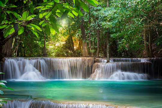 Fototapeta Thailand waterfall in Kanchanaburi (Huay Mae Kamin)