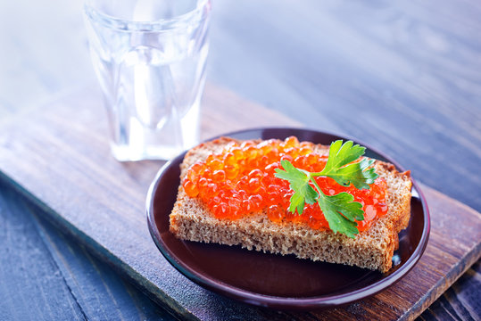 bread with caviar