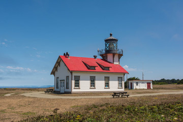 Fototapeta na wymiar Fort Bragg, the lighthouse