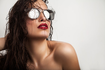 red lips and sunglasses