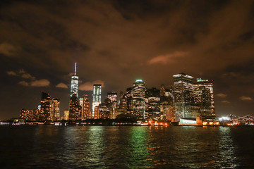Fototapeta na wymiar View of Manhattan at night