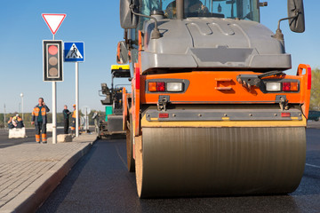 Intelligent Compaction for Asphalt Surface with Road Roller