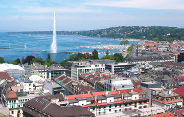The city of Geneva, the Leman Lake and the Water