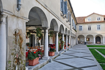 Gorizia, Palazzo Lantieri