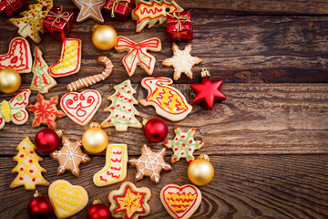 Gingerbread reindeer cookies and christmas decoration 