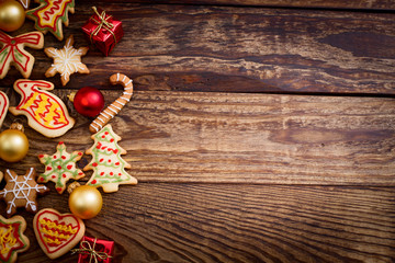 Gingerbread reindeer cookies and christmas decoration 