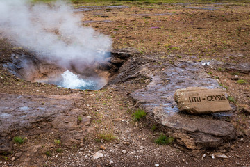 Geyser champ géothermique de Geysir