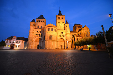 Trierer Dom, Hohe Domkirche St. Peter zu Trier, Peterskirche