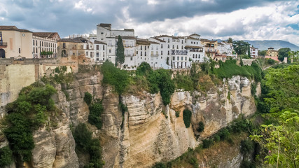 Fototapeta na wymiar view of buildings over cliff in ronda, spain