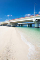 沖縄の海・波の上ビーチ