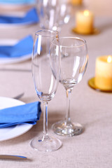 Table setting in restaurant