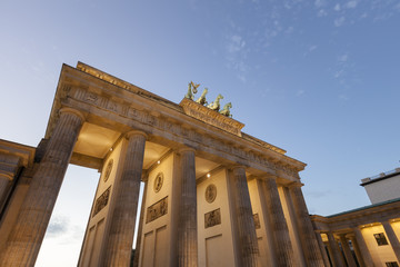Brandenburger Tor in Berlin am Abend