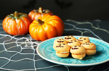 Tasty Halloween macaroons decorative spiderweb