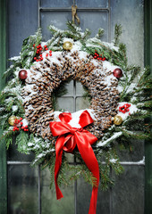 homemade christmas wreath
