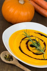 deftige Kürbissuppe