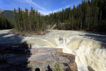 Sunwapta Falls