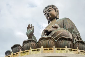 Zelfklevend Fotobehang Giant Buddha at Po Lin Monastery Hong Kong © vichie81