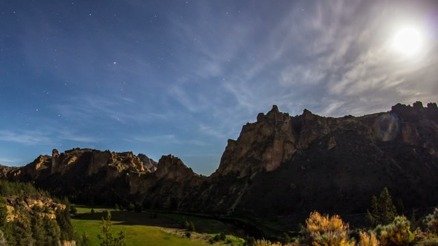 Smith Rocks Stars Moon Milkyway 550