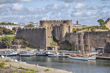 Old castle of city Brest, Brittany, France - obrazy, fototapety, plakaty