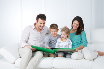 parents reading with their children