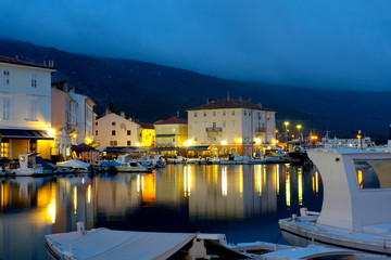 Naklejka premium Cres in Croatia by night