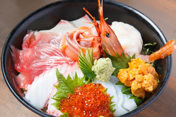 海鮮丼