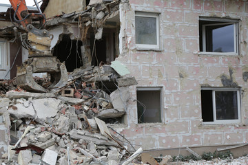 abriss von einem haus