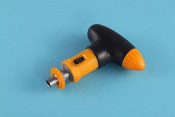 Handel used for holding assorted screw driver bits.