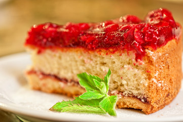 cake with berry's