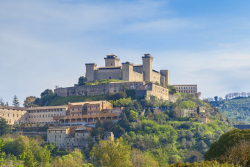 Fototapeta na wymiar spoleto castle