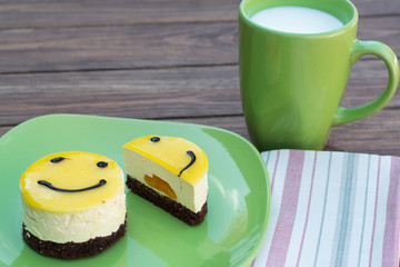 glass of milk and cake